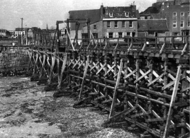 Trestles carried a rail track across the Harbour