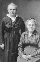 Sisters Laura Woodward and Mary Barrett, nee Hamel
