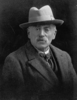 Ernest Harold Folingsby Le Gros (1863-1939) son of John and Ellen Chinnery, nee Britton, married Alice Copland (1881-1947)