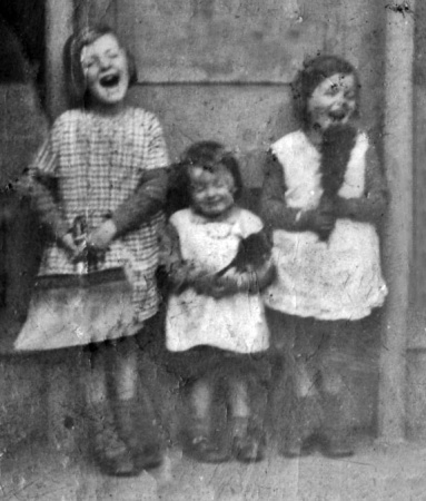 Beryl, Doreen and Lucille Allo