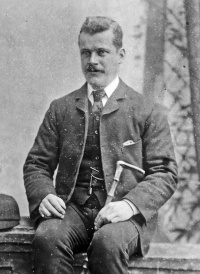 We have yet to identify this F Aubin, photographed by Simonton Brothers in Jersey in the 1880s