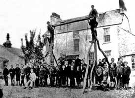 Parlett's Academy, run by George Parlett before he took over the Collegiate in 1852