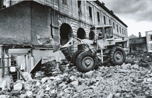 Demolition of Newgate Street