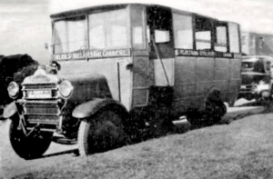 Grey's bus in 1928