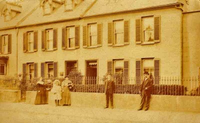 The Malzard family outside their Rouge Bouillon home c1910
