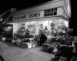 Boulevard Stores, 1984