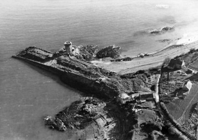 Aerial view of WN Archirondel, manned by one officer, two NCOs and 15 Men