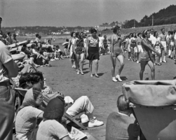 Exercises for holidaymakers on the beach in 1939