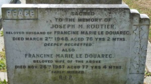 Mont a l’Abbe cemetery