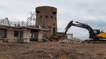 Demolition of buildings around Keppel Tower in 2020