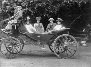 Luxury transport for three ladies and a gentleman