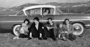 The Fox family with their car at Blanches Banques