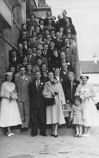File:An18BrittonShentonWedding.jpg