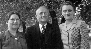 John, Ethel and Alma Alexander