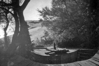 ... the gun position ...