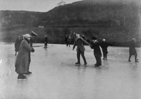 Ice skating on St Ouen's Pond