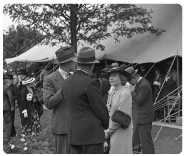File:Pam23King'sBirthdayLevee1937a.png