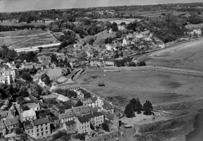 1933 aerial photograph by Aerofilms