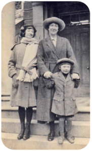 Desiree Gladys Langlois, nee Saunders, with Dorothy and Edward