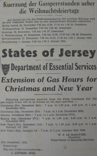 File:GM22ChristmasGas1943.jpg