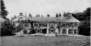 An early 20th century postcard of the manor before the gardens were rebuilt
