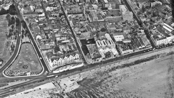 1951 Aerofilms aerial photograph