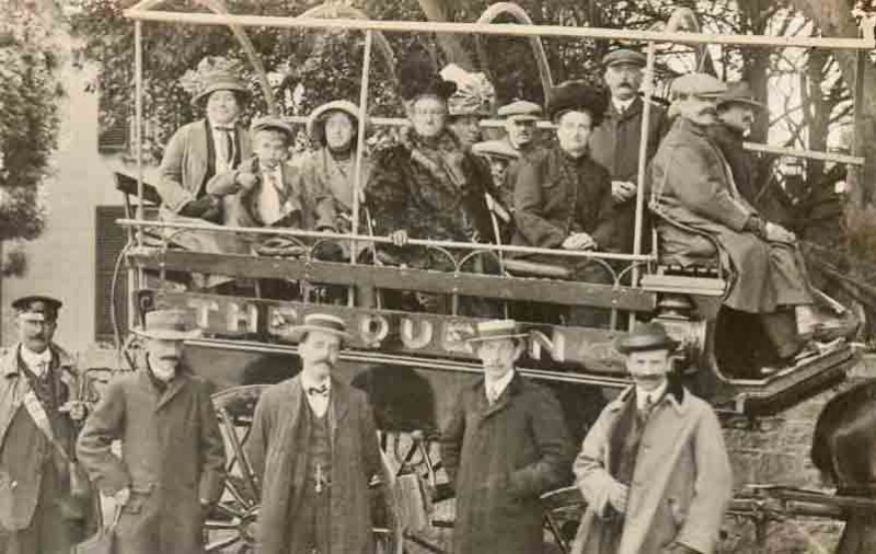 File:0103Charabanc.jpg