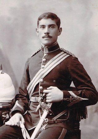 1880s portrait of an Army officer by Tynan Brothers