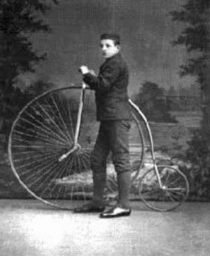 Mr du Heaume photographed by Ernest Baudoux