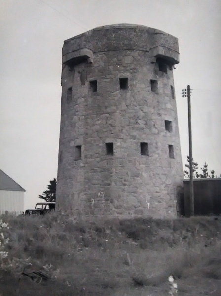 File:E18No5GrouvilleTower.jpg