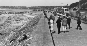 The promenade at West Park