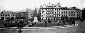 This view across the Weighbridge gardens in the last decade of the 19th century shows the Pomme d'Or immediately behind the statue of Queen Victoria and the building on the opposite corner of Conway Street, also with a 'Pomme d'Or' sign, then being used as a hotel annexe