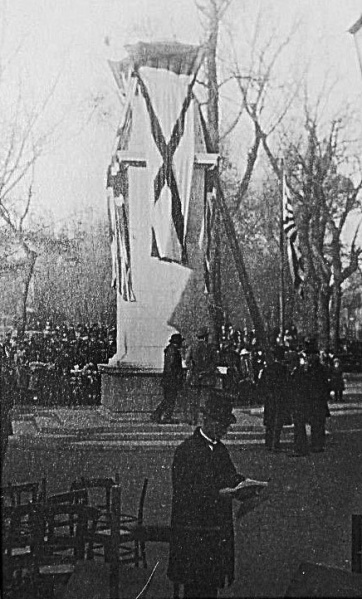 File:E18CenotaphUnveiling.jpg