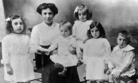 Maria Jane du Feu and her children