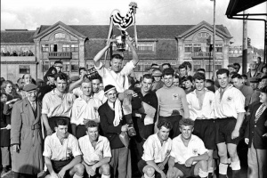 Magpies victorious at Springfield, 1957