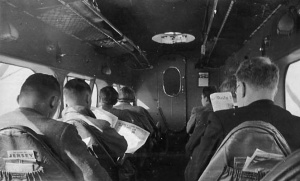 DH 86 Express cabin