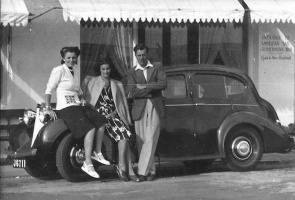Madeleine Le Cuirot, Daphne Marsh and Philip Le Cuirot, with Norman Foster's Austin 14 c1947
