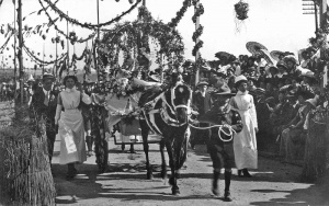 A Battle of Flowers entry by the Cooke family