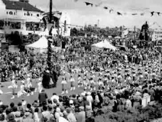 The 1954 Battle of Flowers