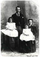 Thomas and Margaret Le Breton and family in Utah