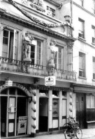 Daly's Hotel in 1959, that was once The Grapes and is now The Lamplighter