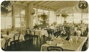 Le Chalet dining room