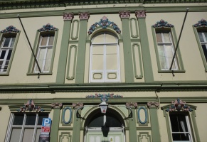 The Mechanics Institute, a working men's snooker club of long standing, started life in 1873 as Albert Hall, according to Brett. I'm not sure, because according the 1874 Jersey Express Almanac shows tAlbert Hall, whatever it was, at 1 Grove Place, which was further down on the corner with Burrard Street. What we do know is that the building housed the General Post Office from 1881 to 1909, and almanacs from the 1880s and '90s are agreed that this was at 2 or 3 Grove Place, which became part Halkett Place by the turn of the century. We also know that this building was constructed by Fallaize and Tostevin. Brett noted that it is 'remarkably ornate' and thought the overall effect 'splendid', but regretted the 'unhappy siting of a parking sign outside the building'. Nobody took any notice, and, as my picture shows, it's still there.