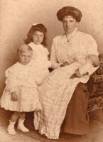 Edie, Theresa, Doreen and Vera Alexander