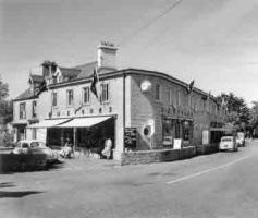 RM Stores at Red Houses