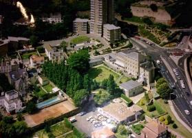 Junction with Green Street before the roundabout was built