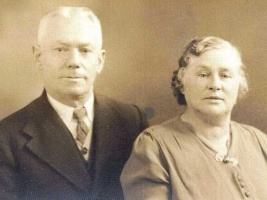 Jack Le Pavoux (1882-1953) and his wife Grace, nee Harvey (1890-1962)