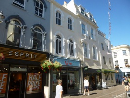 A row of smaller properties, all of which would have been back entrances originally, with the shops trading on Broad Street, which was not part of my route this time