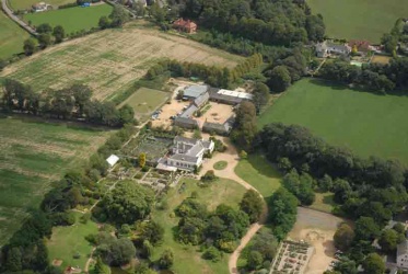 Samares Manor in 2006