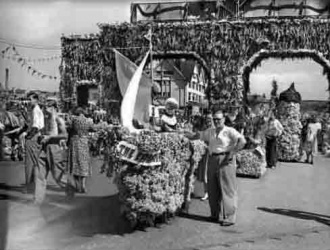 Back to the Avenue in 1951